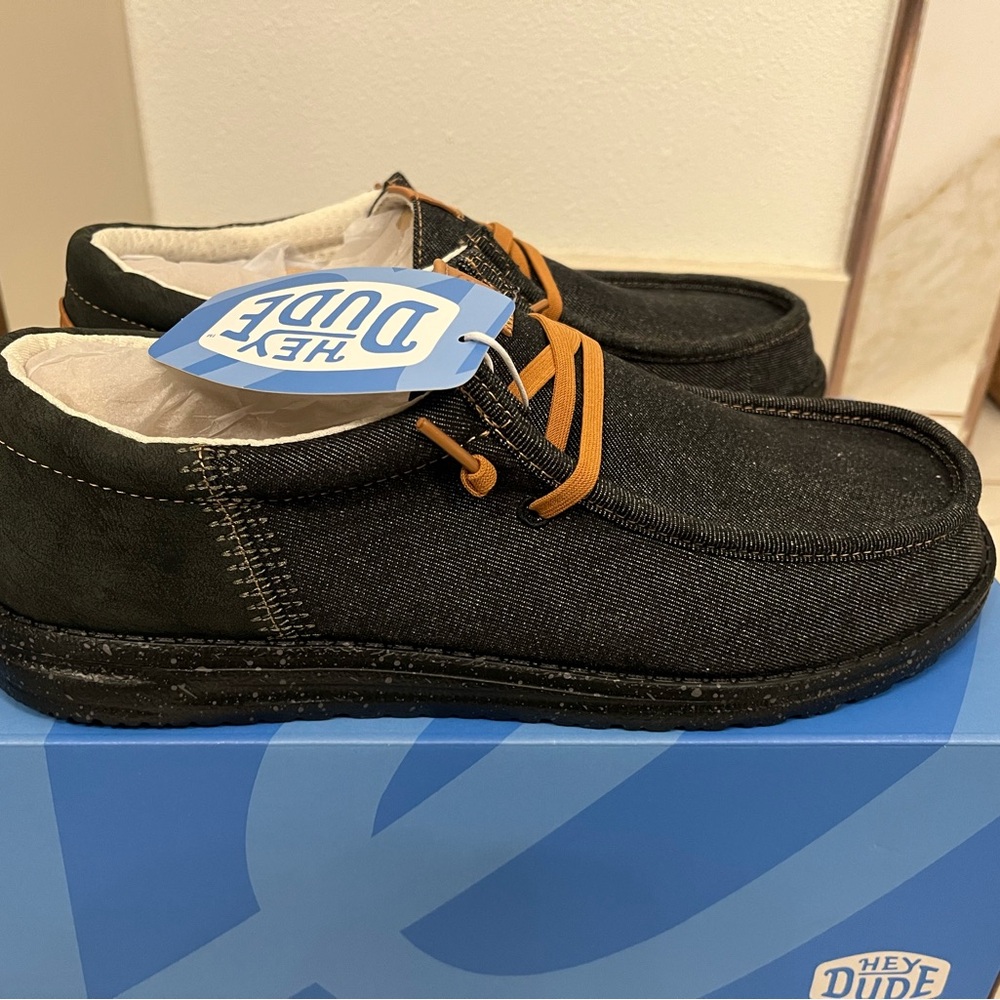 Hey Dude Men's Black denim size 11
